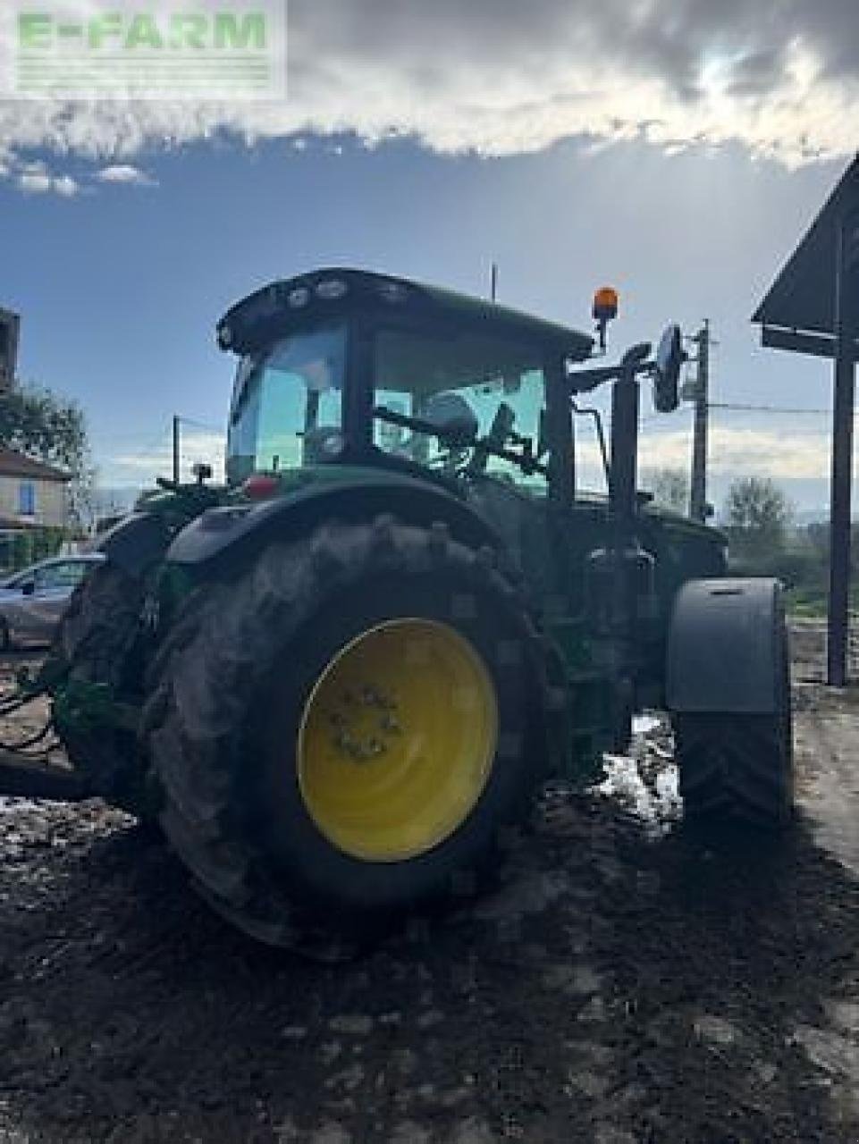 Traktor Türe ait John Deere 6r 155, Gebrauchtmaschine içinde MONFERRAN (resim 4)