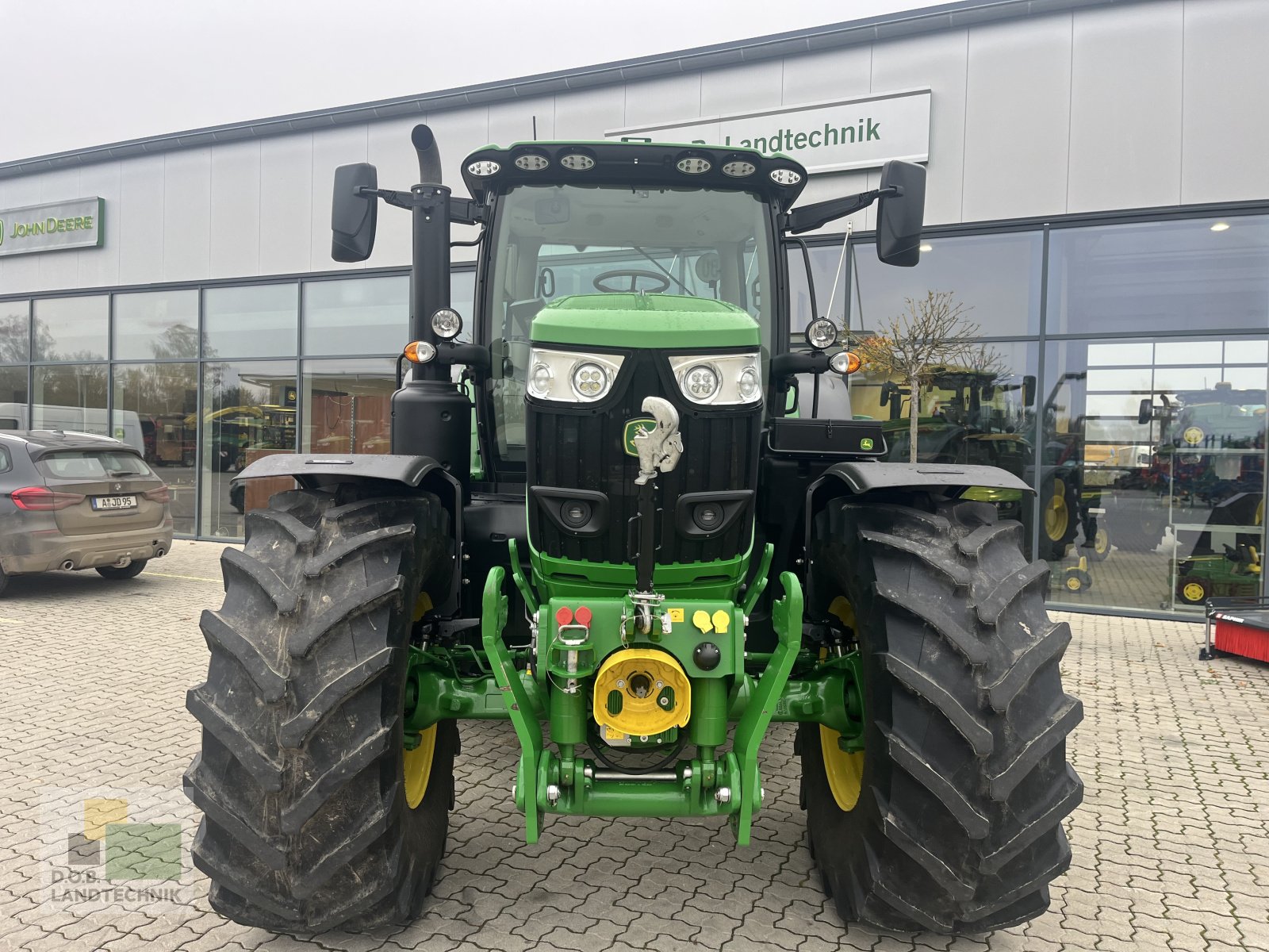 Traktor des Typs John Deere 6R 175, Gebrauchtmaschine in Langweid am Lech (Bild 3)