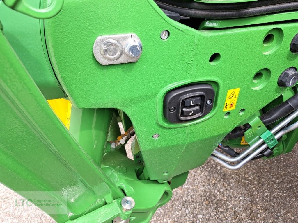 Traktor des Typs John Deere 6R 175, Neumaschine in Redlham (Bild 18)