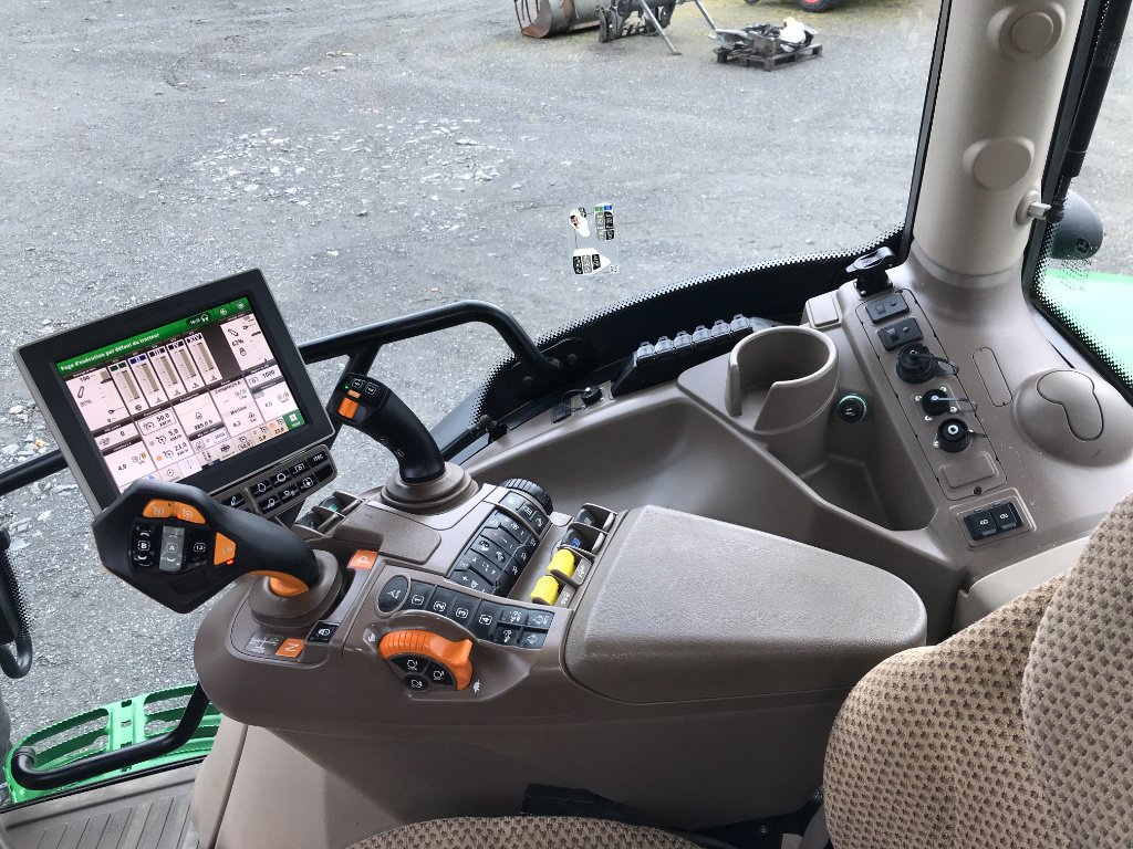 Traktor van het type John Deere 6R 185 AUTOTRAC . POWERGARD, Gebrauchtmaschine in UZERCHE (Foto 11)