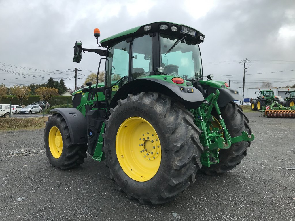 Traktor van het type John Deere 6R 185 AUTOTRAC . POWERGARD, Gebrauchtmaschine in UZERCHE (Foto 4)