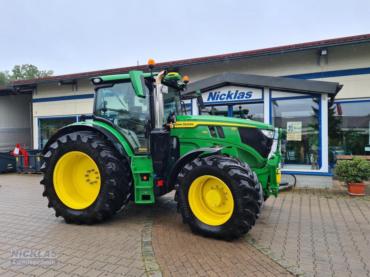 Traktor typu John Deere 6R 185 CommandPro Ultimate, Neumaschine w Schirradorf (Zdjęcie 1)