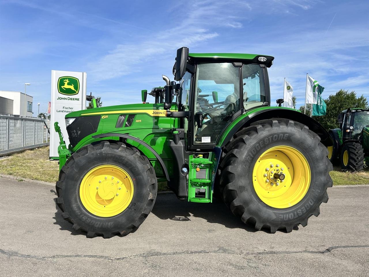 Traktor des Typs John Deere 6R 185 MP24, Neumaschine in Niederkirchen (Bild 1)