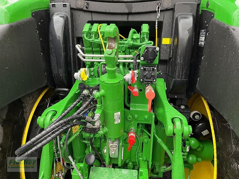 Traktor of the type John Deere 6R 185, Protection Plus 12+24 Monate / 1.500h, Vorführmaschine in Kroppach (Picture 11)