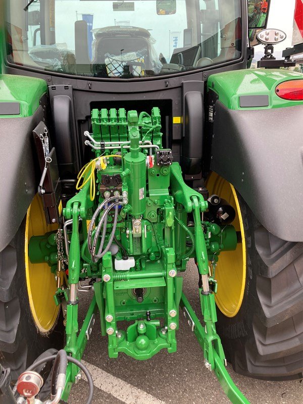 Traktor del tipo John Deere 6R 185, Neumaschine en Chavornay (Imagen 3)