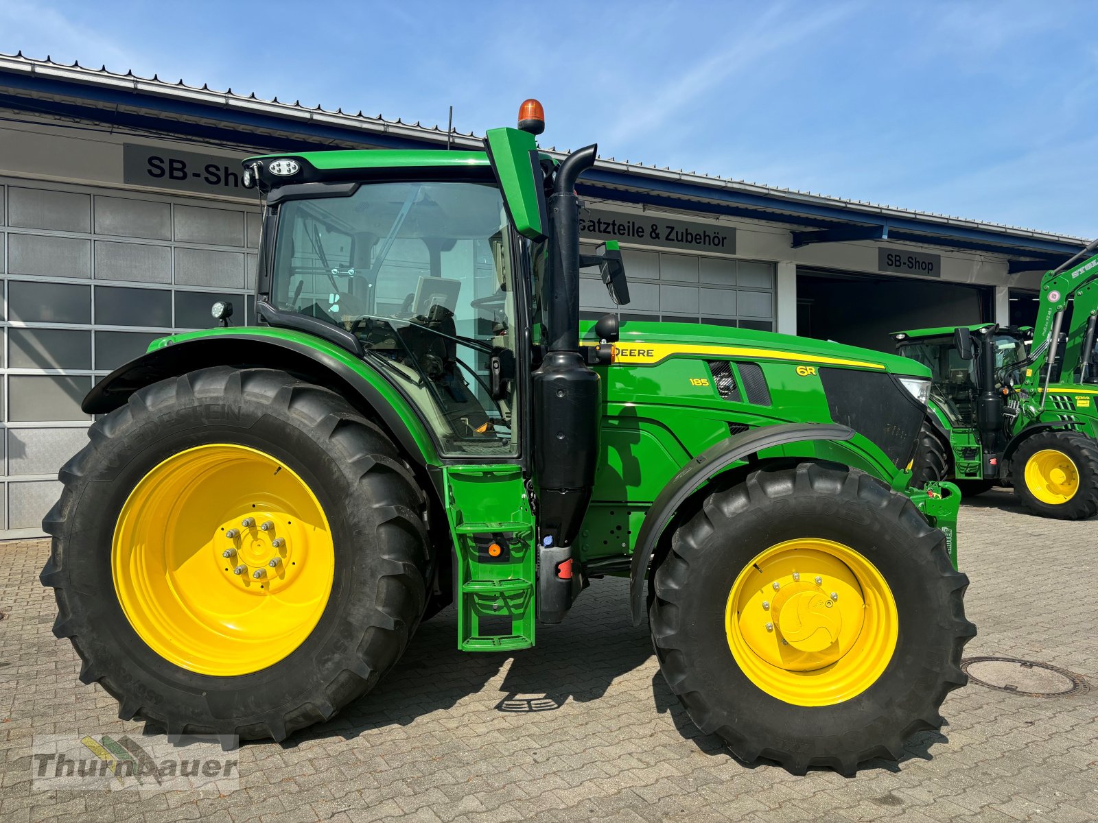 Traktor van het type John Deere 6R 185, Gebrauchtmaschine in Cham (Foto 2)