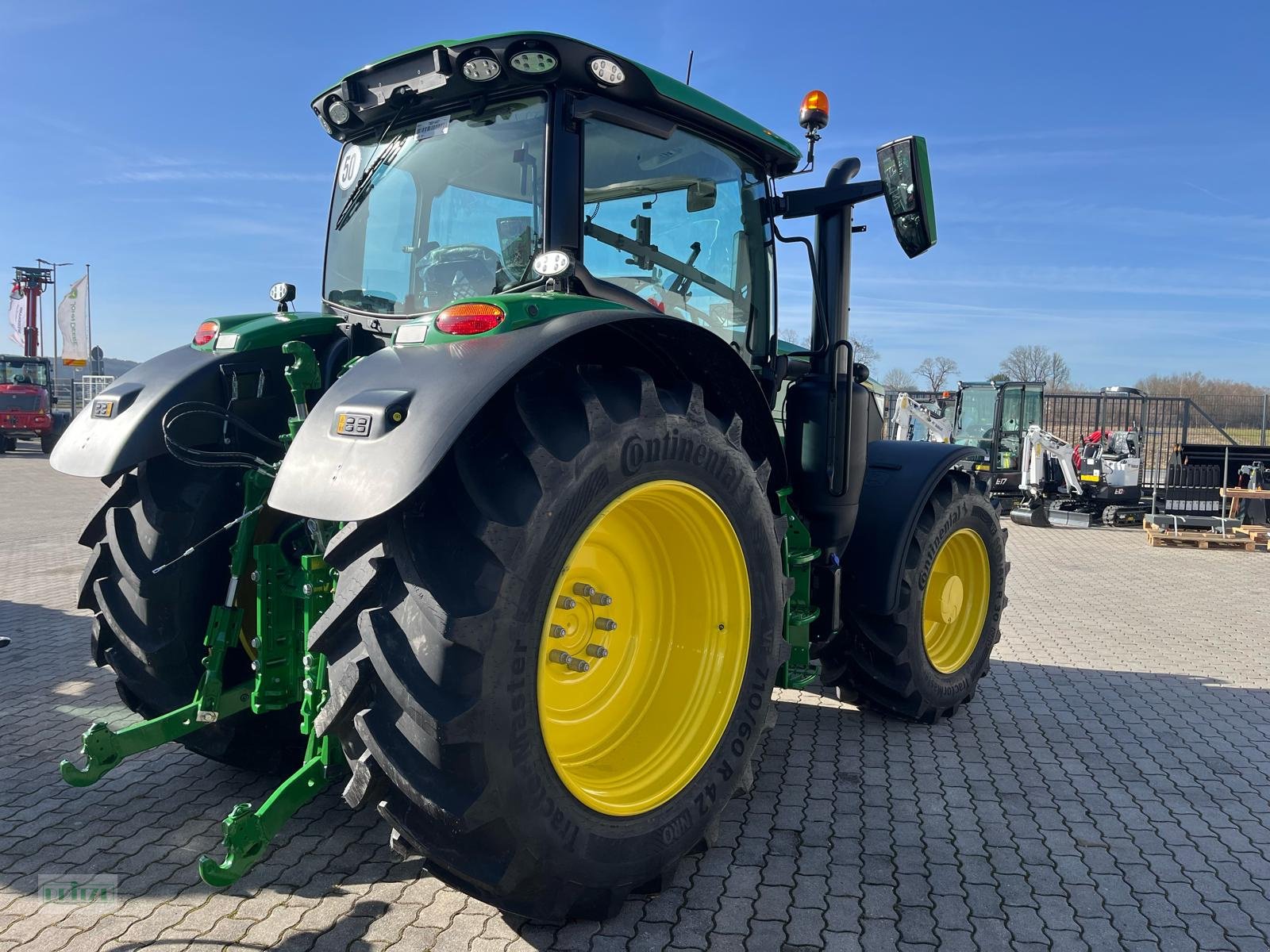 Traktor of the type John Deere 6R 185, Neumaschine in Bruckmühl (Picture 3)