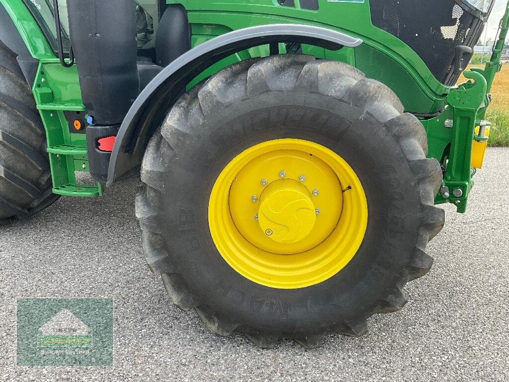 Traktor van het type John Deere 6R 185, Neumaschine in Hofkirchen (Foto 13)