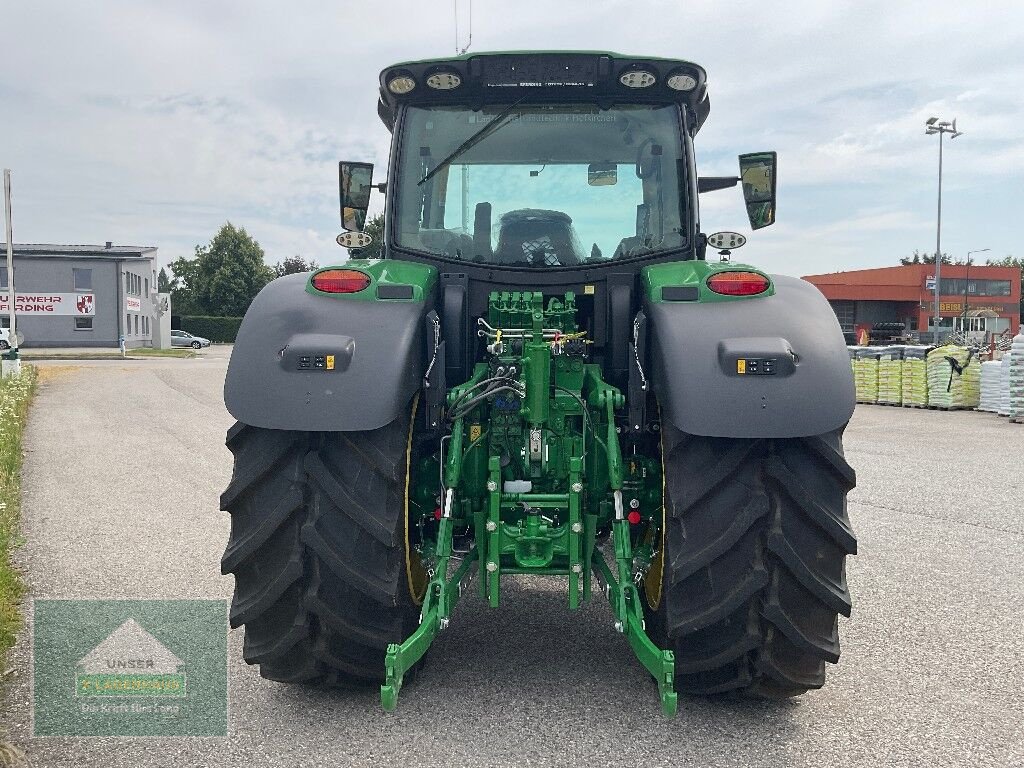 Traktor типа John Deere 6R 185, Neumaschine в Eferding (Фотография 14)