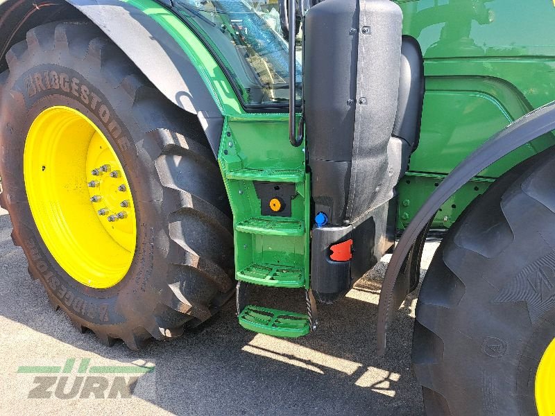 Traktor of the type John Deere 6R 195 / 6R195, Neumaschine in Schöntal-Westernhausen (Picture 9)