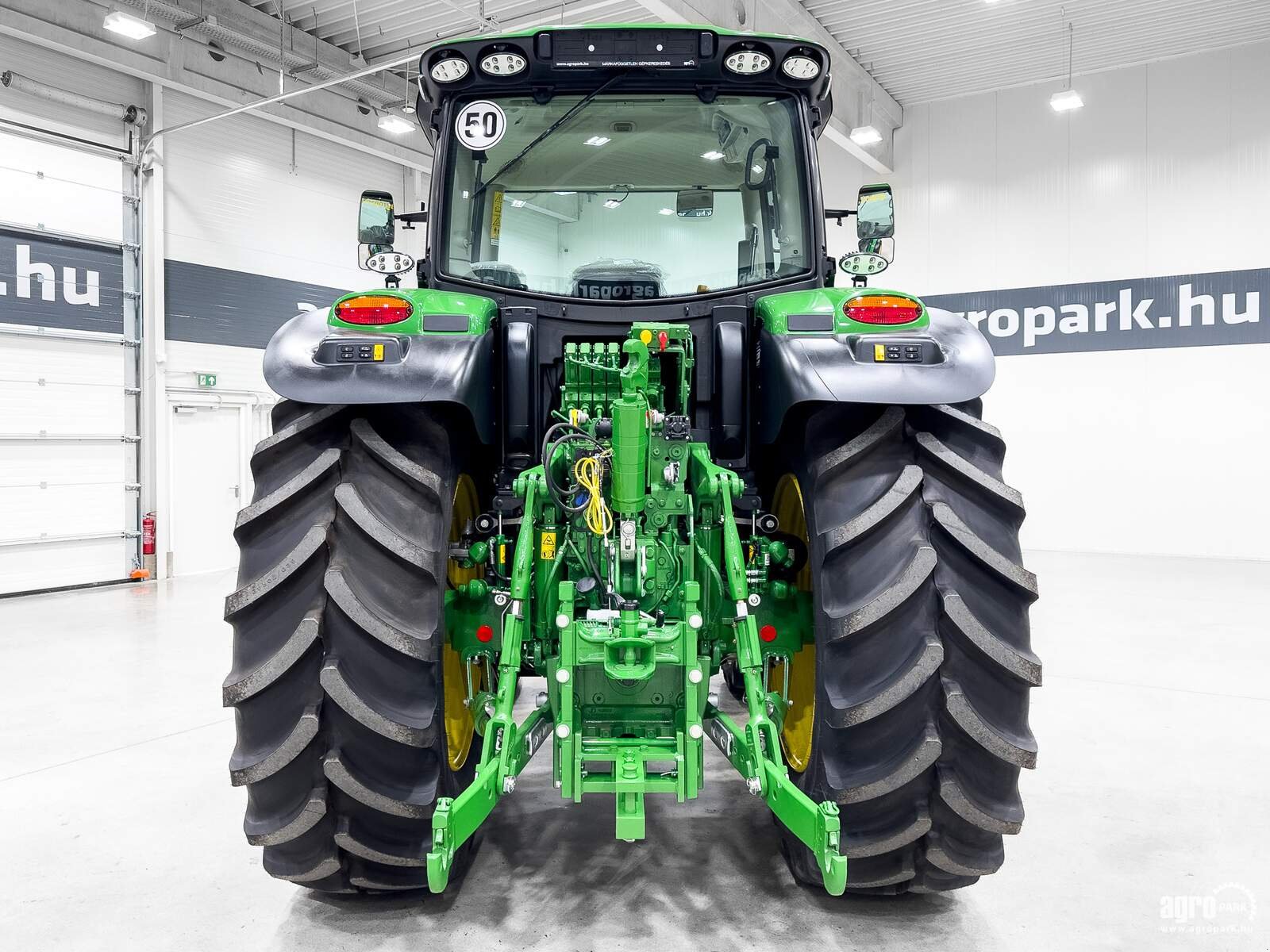 Traktor Türe ait John Deere 6R 195, Gebrauchtmaschine içinde Csengele (resim 5)