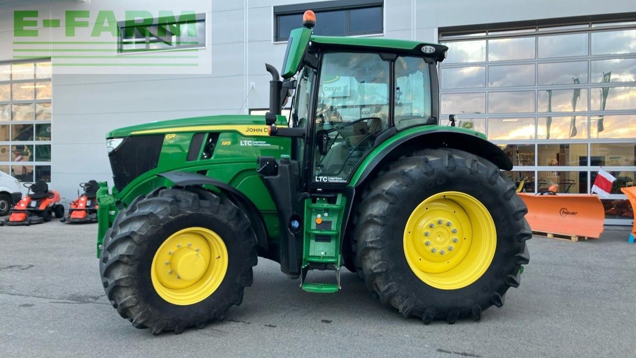 Traktor typu John Deere 6R 195, Gebrauchtmaschine v REDLHAM (Obrázek 2)