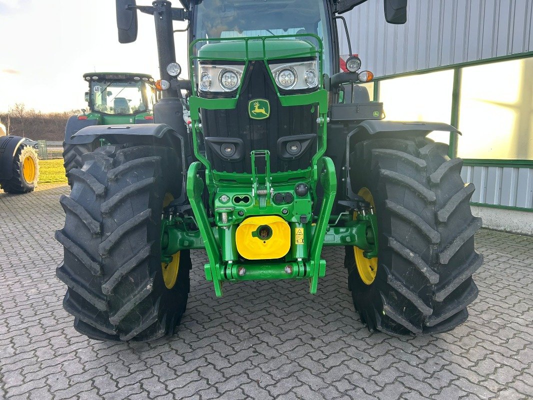 Traktor des Typs John Deere 6R 195, Gebrauchtmaschine in Sittensen (Bild 5)