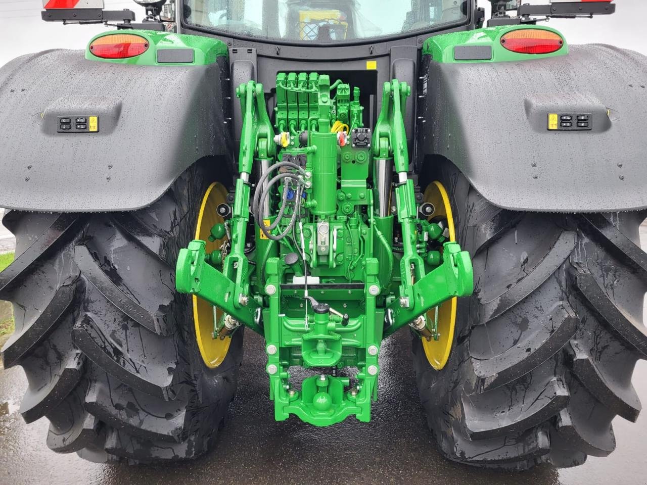 Traktor Türe ait John Deere 6R 195, Neumaschine içinde Niederkirchen (resim 5)