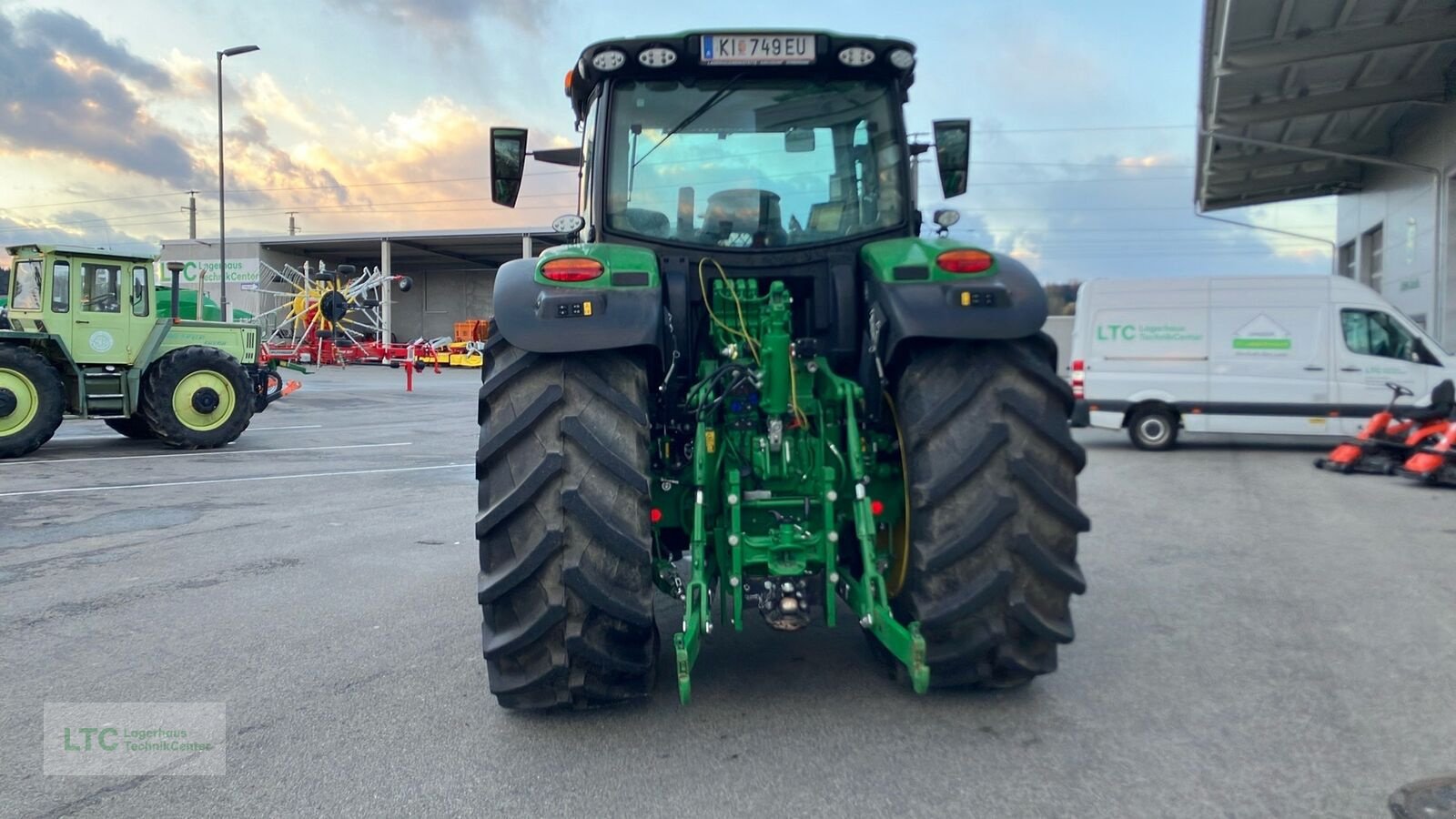 Traktor typu John Deere 6R 195, Vorführmaschine v Redlham (Obrázek 8)