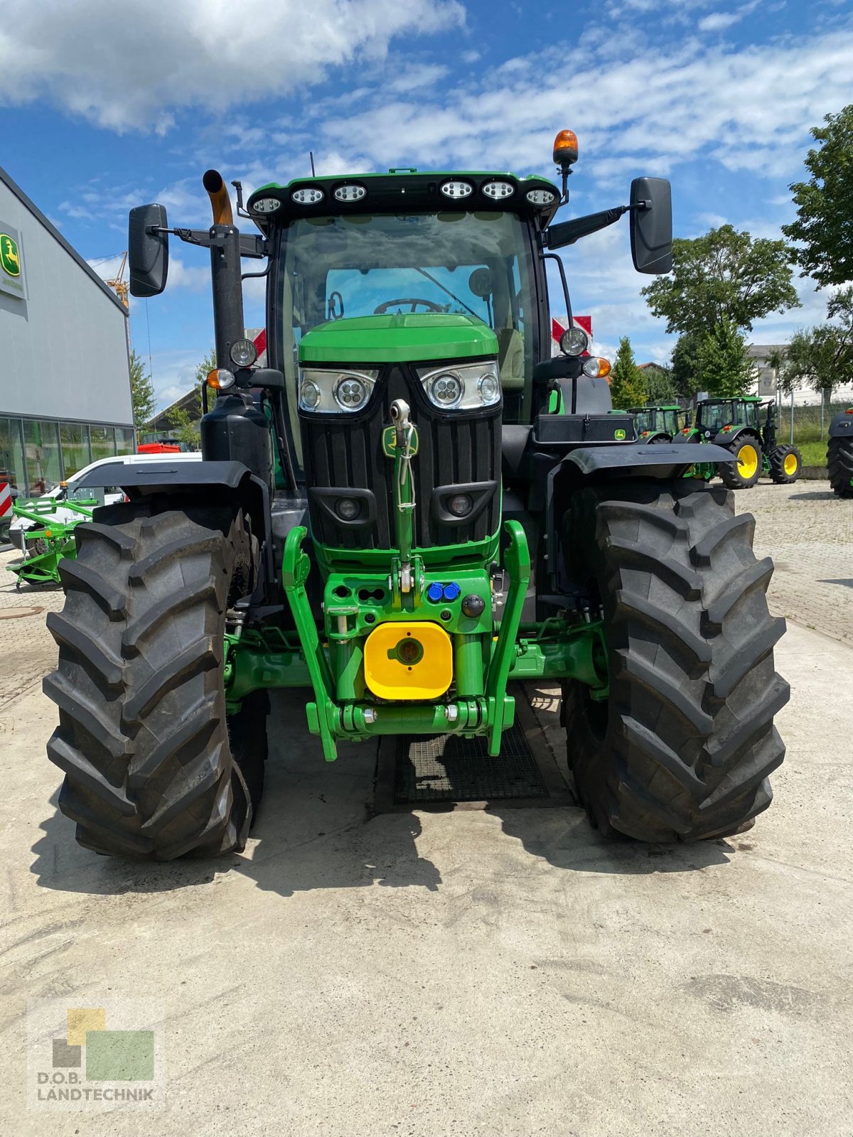 Traktor typu John Deere 6R 215 6R215, Gebrauchtmaschine w Brunnen (Zdjęcie 3)