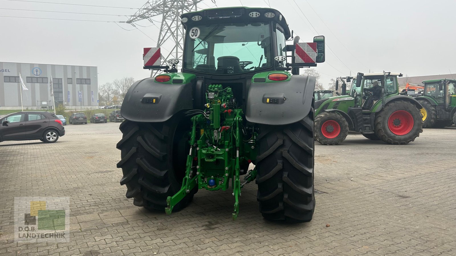 Traktor des Typs John Deere 6R 215 6R215, Gebrauchtmaschine in Regensburg (Bild 7)