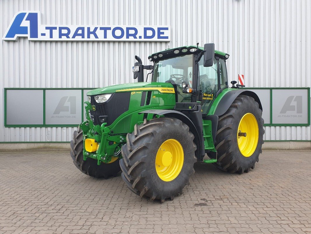 Traktor des Typs John Deere 6R 215 **MIETRÜCKLÄUFER**, Gebrauchtmaschine in Sittensen (Bild 1)