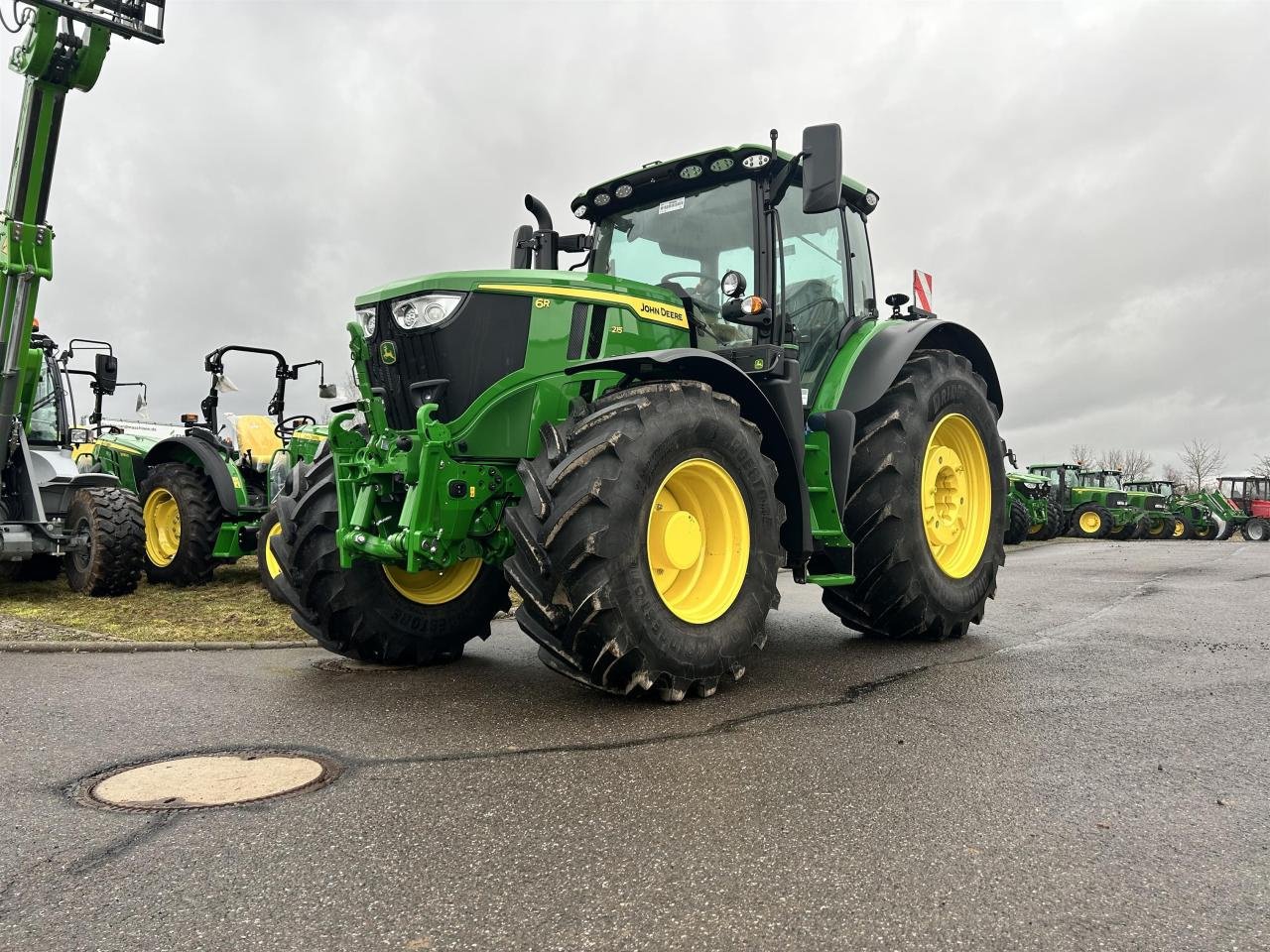 Traktor του τύπου John Deere 6R 215 MP24, Neumaschine σε Niederkirchen (Φωτογραφία 3)