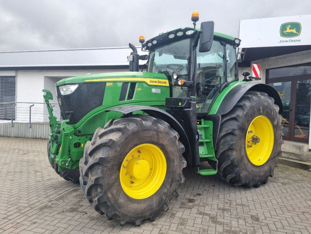 Traktor van het type John Deere 6R 215 MY23 AP 50, Gebrauchtmaschine in Neubrandenburg (Foto 1)