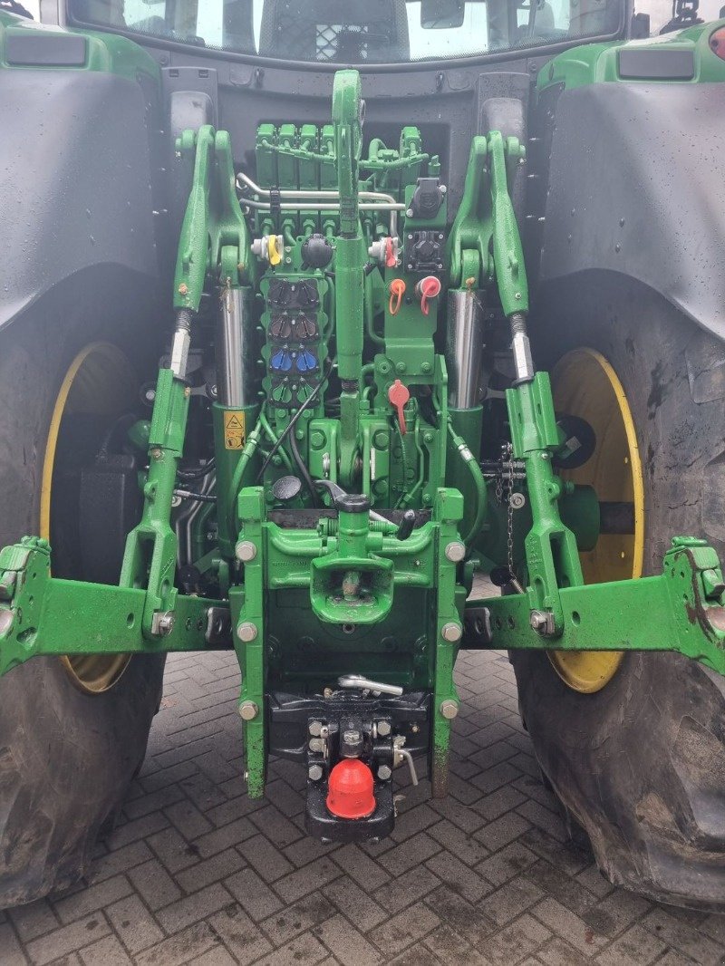 Traktor van het type John Deere 6R 215 MY23 AP 50, Gebrauchtmaschine in Neubrandenburg (Foto 7)