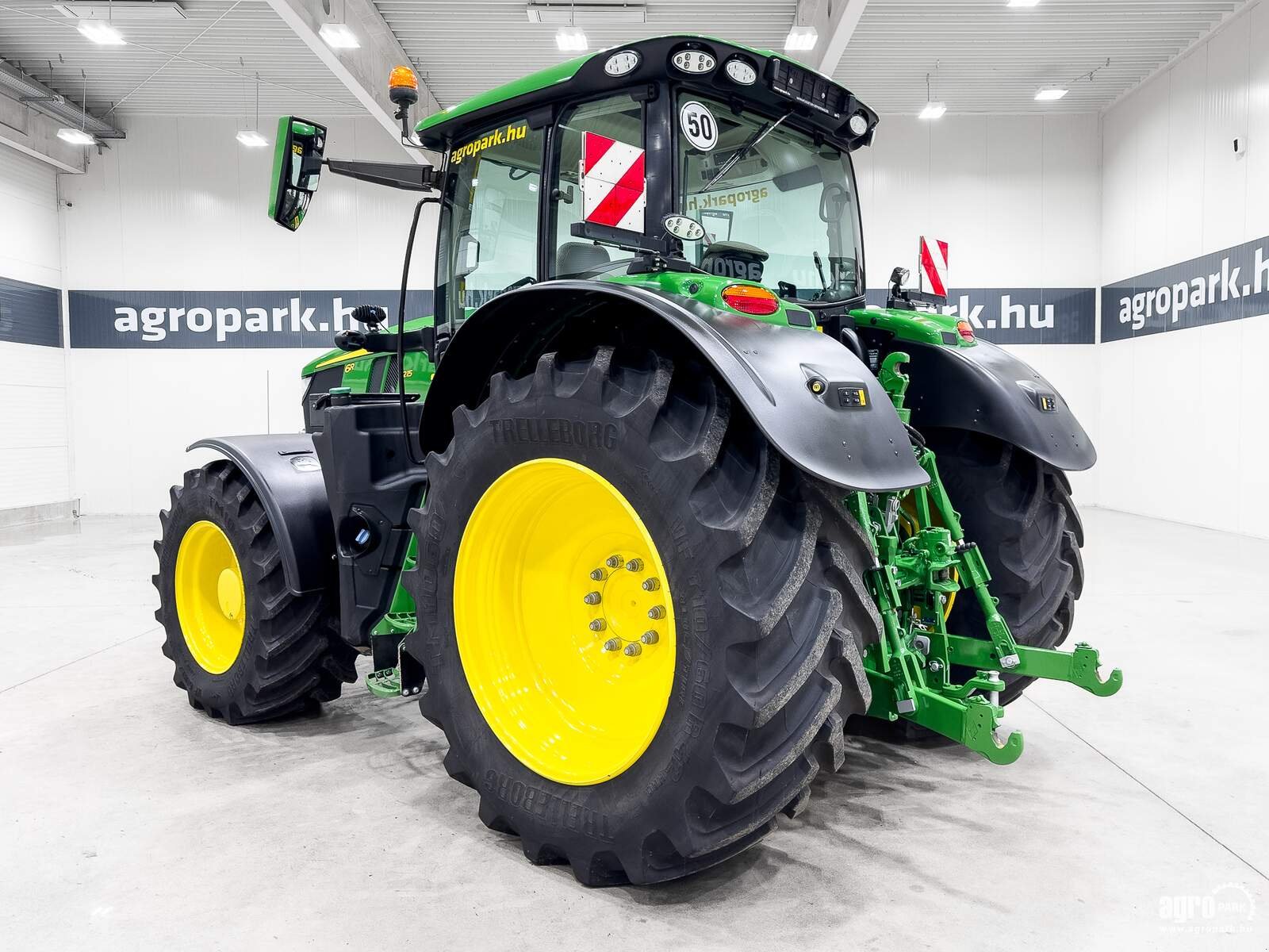 Traktor typu John Deere 6R 215, Gebrauchtmaschine v Csengele (Obrázek 4)