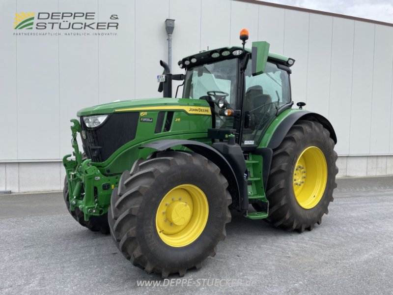 Traktor van het type John Deere 6R 215, Gebrauchtmaschine in Rietberg (Foto 1)