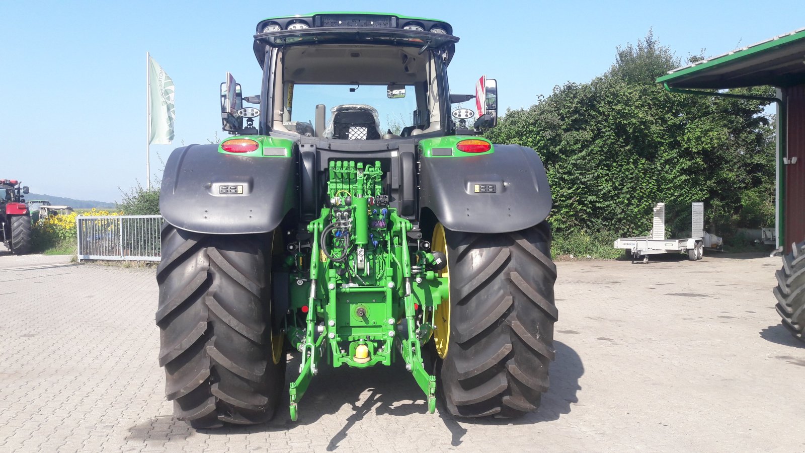 Traktor типа John Deere 6R 215, Gebrauchtmaschine в Aislingen (Фотография 3)