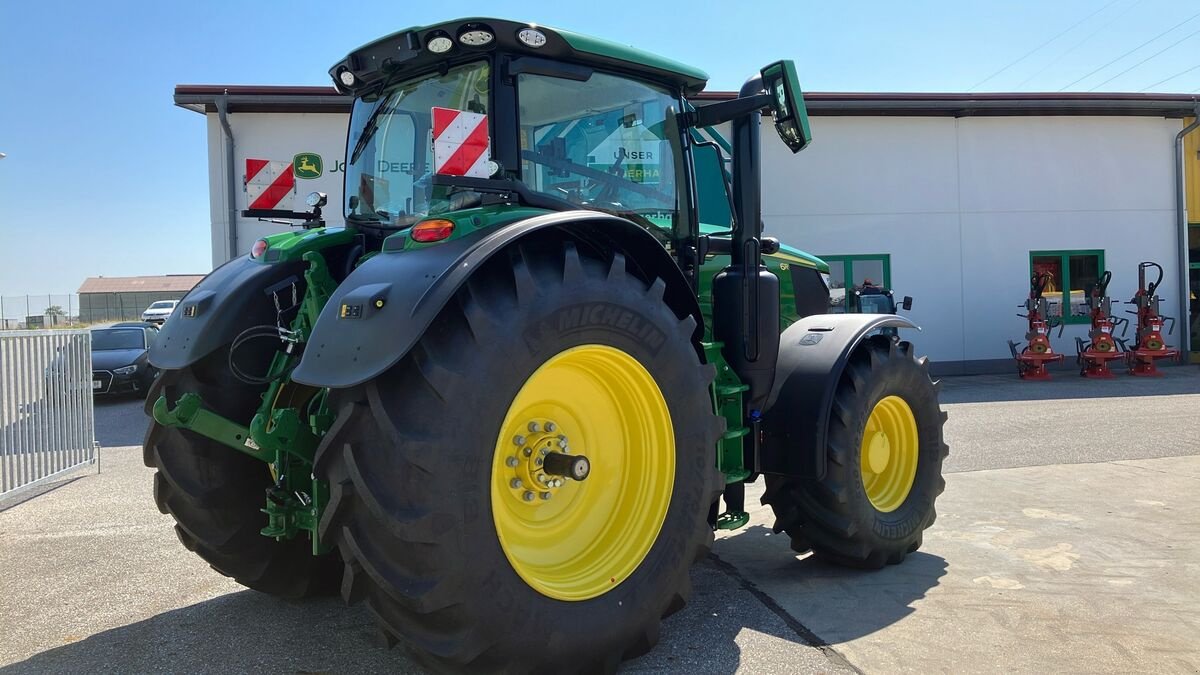 Traktor tipa John Deere 6R 215, Neumaschine u Zwettl (Slika 3)