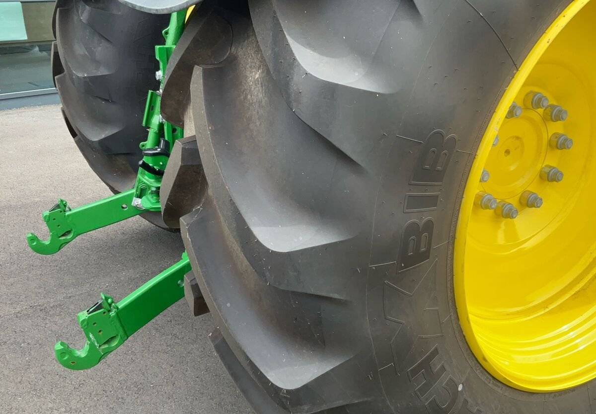 Traktor du type John Deere 6R 215, Neumaschine en Zwettl (Photo 17)