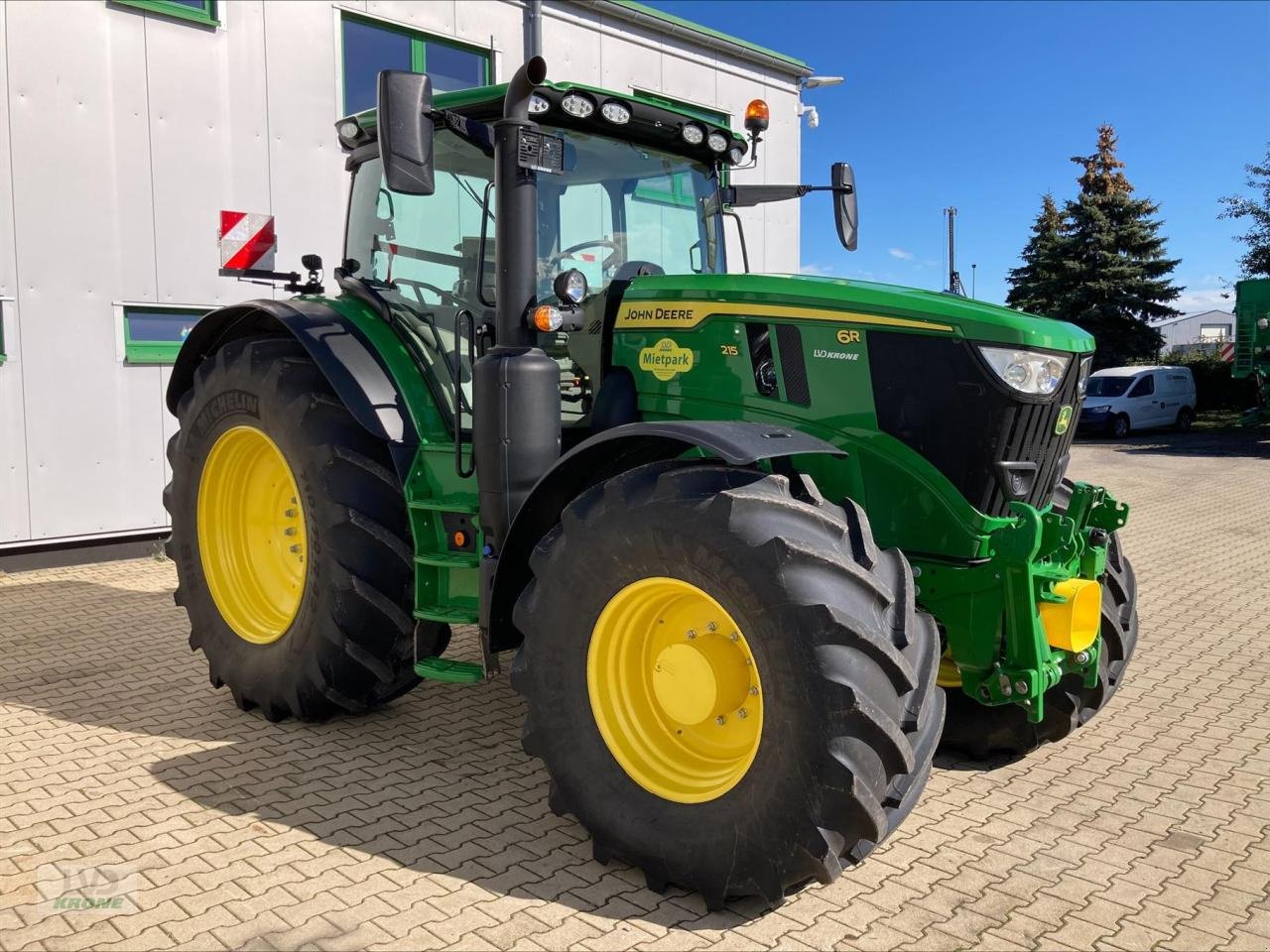 Traktor van het type John Deere 6R 215, Gebrauchtmaschine in Zorbau (Foto 8)