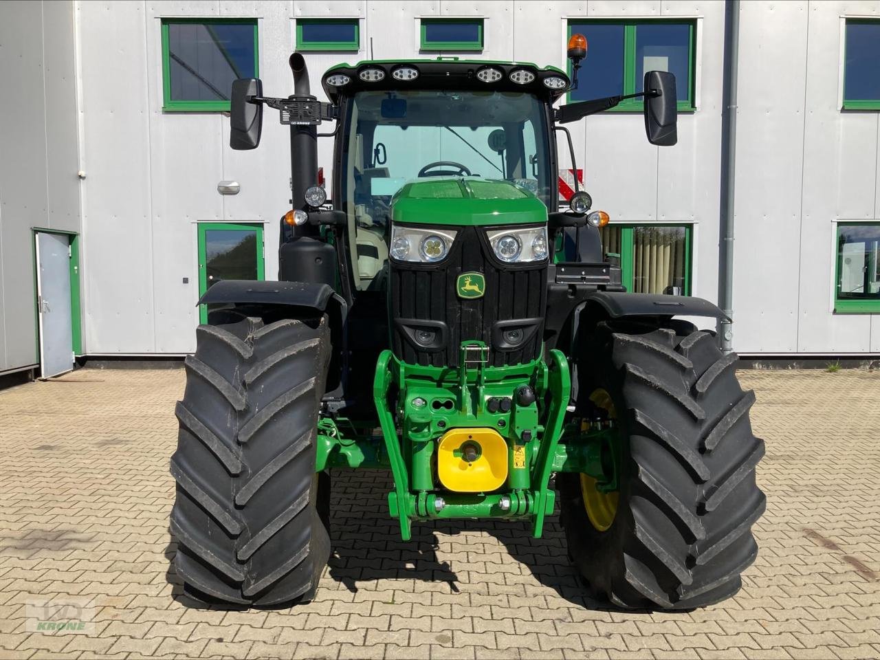 Traktor van het type John Deere 6R 215, Gebrauchtmaschine in Zorbau (Foto 9)