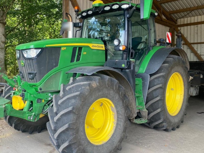 Traktor des Typs John Deere 6R 215, Gebrauchtmaschine in Sittensen (Bild 1)