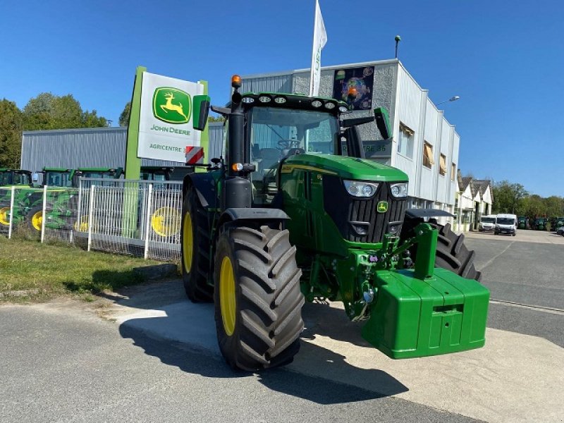 Traktor типа John Deere 6R 230, Gebrauchtmaschine в LE PONT CHRETIEN (Фотография 2)