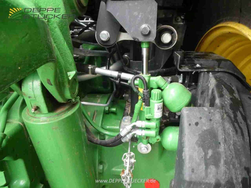 Traktor des Typs John Deere 6R 230, Gebrauchtmaschine in Lauterberg/Barbis (Bild 9)