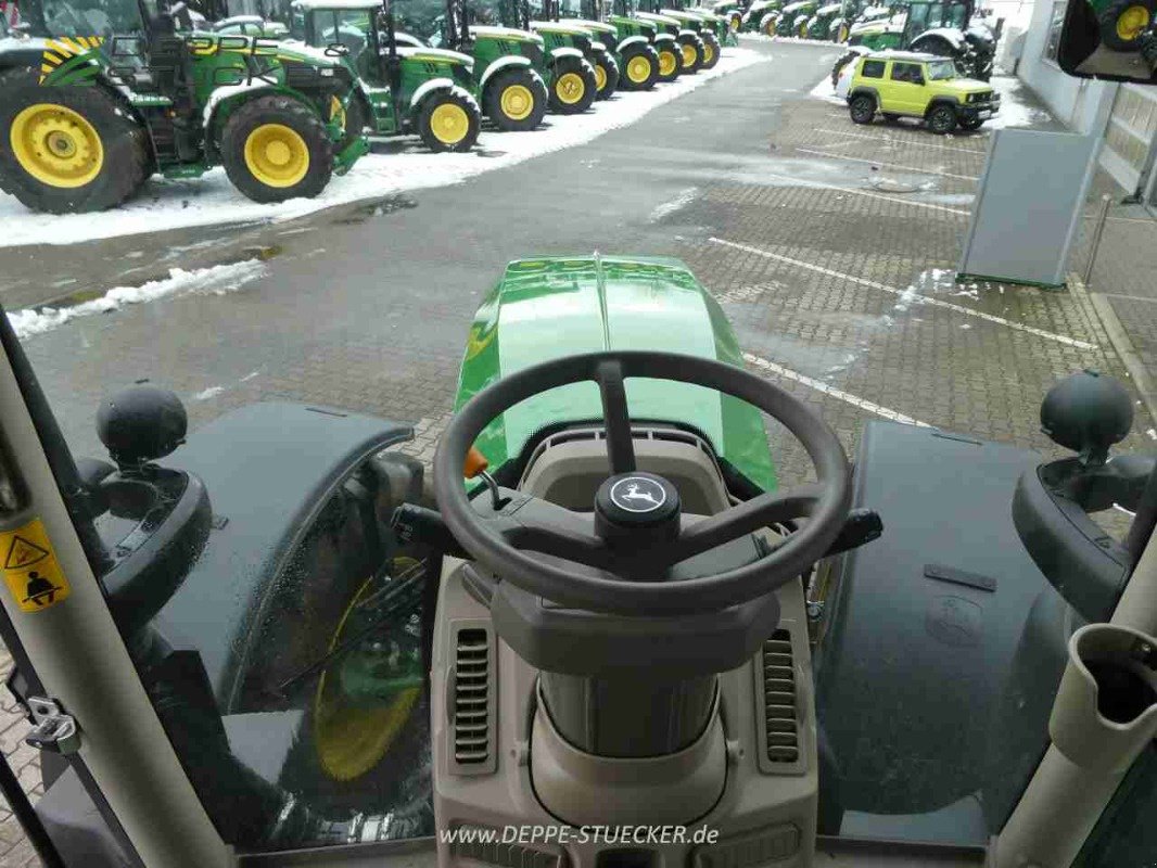 Traktor des Typs John Deere 6R 230, Gebrauchtmaschine in Lauterberg/Barbis (Bild 23)