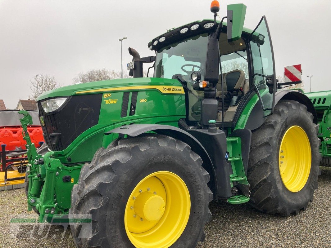 Traktor des Typs John Deere 6R 250 / 6R250, Gebrauchtmaschine in Kanzach (Bild 1)