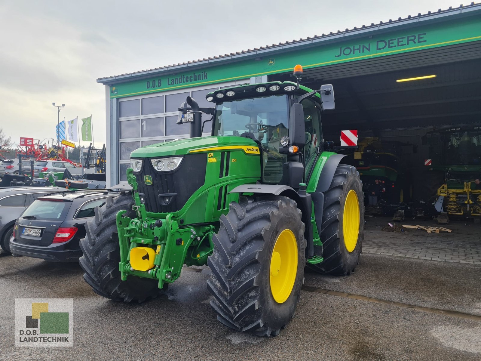 Traktor Türe ait John Deere 6R 250 6R250, Gebrauchtmaschine içinde Lauterhofen (resim 1)