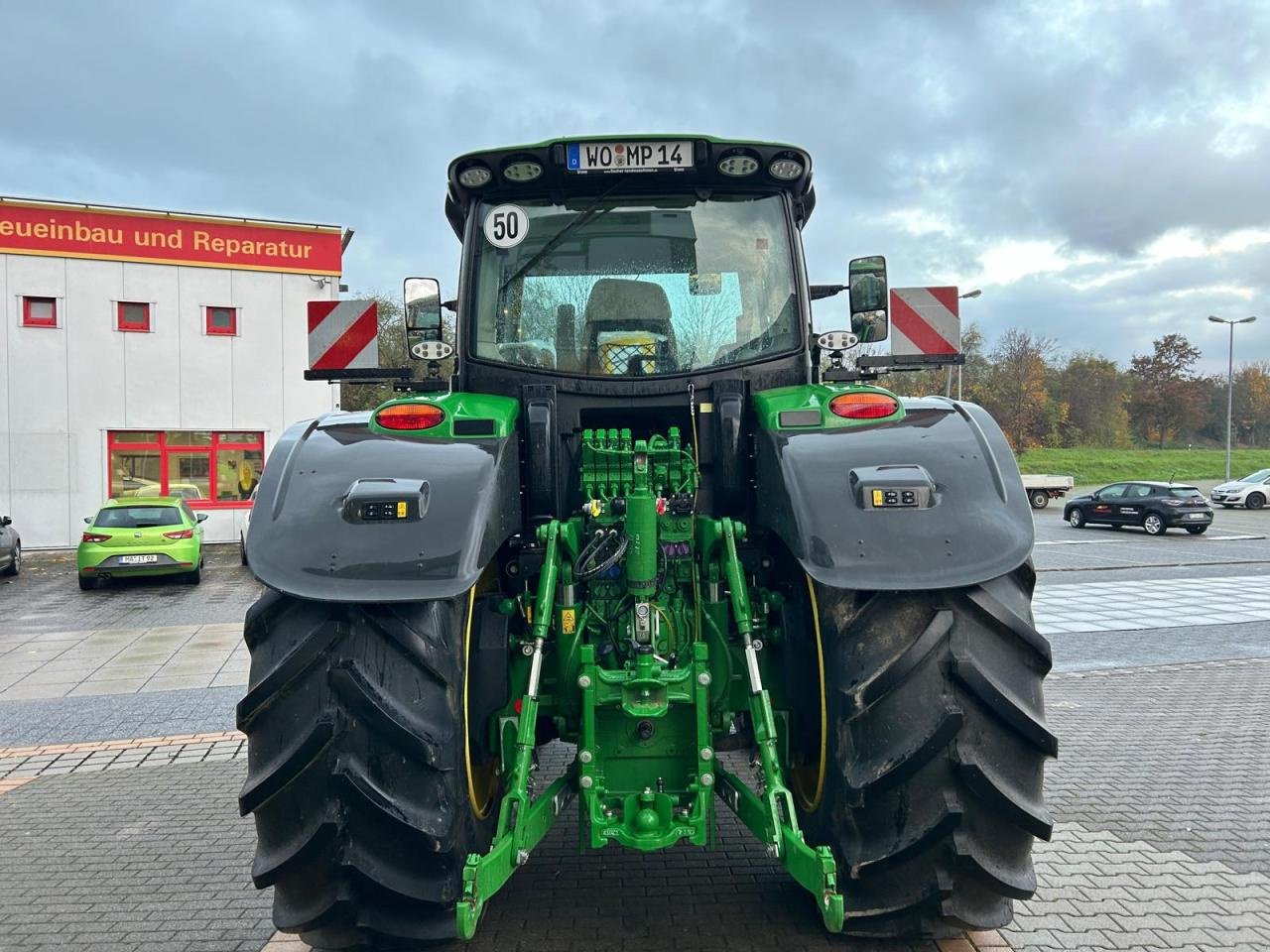 Traktor van het type John Deere 6R 250 DEMO, Gebrauchtmaschine in Niederkirchen (Foto 3)