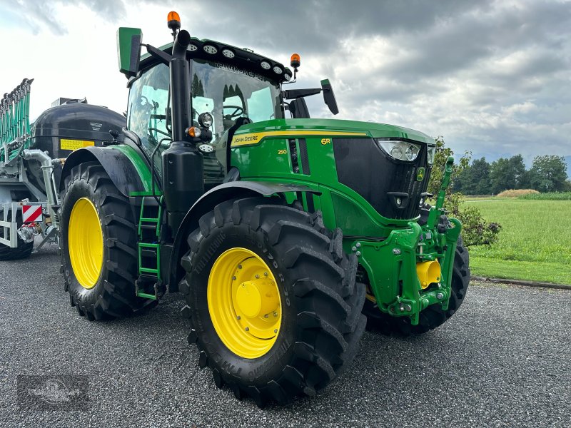 Traktor van het type John Deere 6R 250 GPS wurde 10/2024 nachgerüstet, Gebrauchtmaschine in Rankweil (Foto 1)