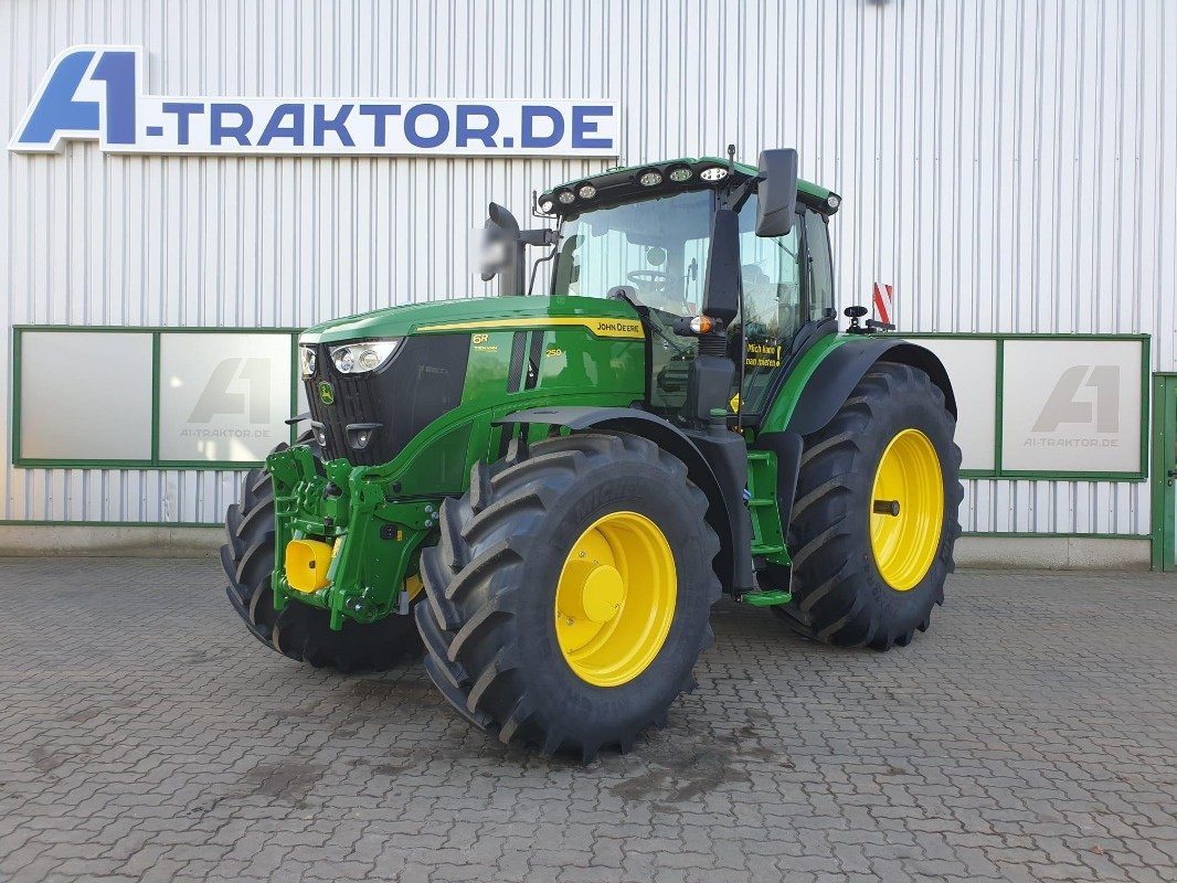 Traktor des Typs John Deere 6R 250 **MIETRÜCKLÄUFER**, Gebrauchtmaschine in Sittensen (Bild 1)