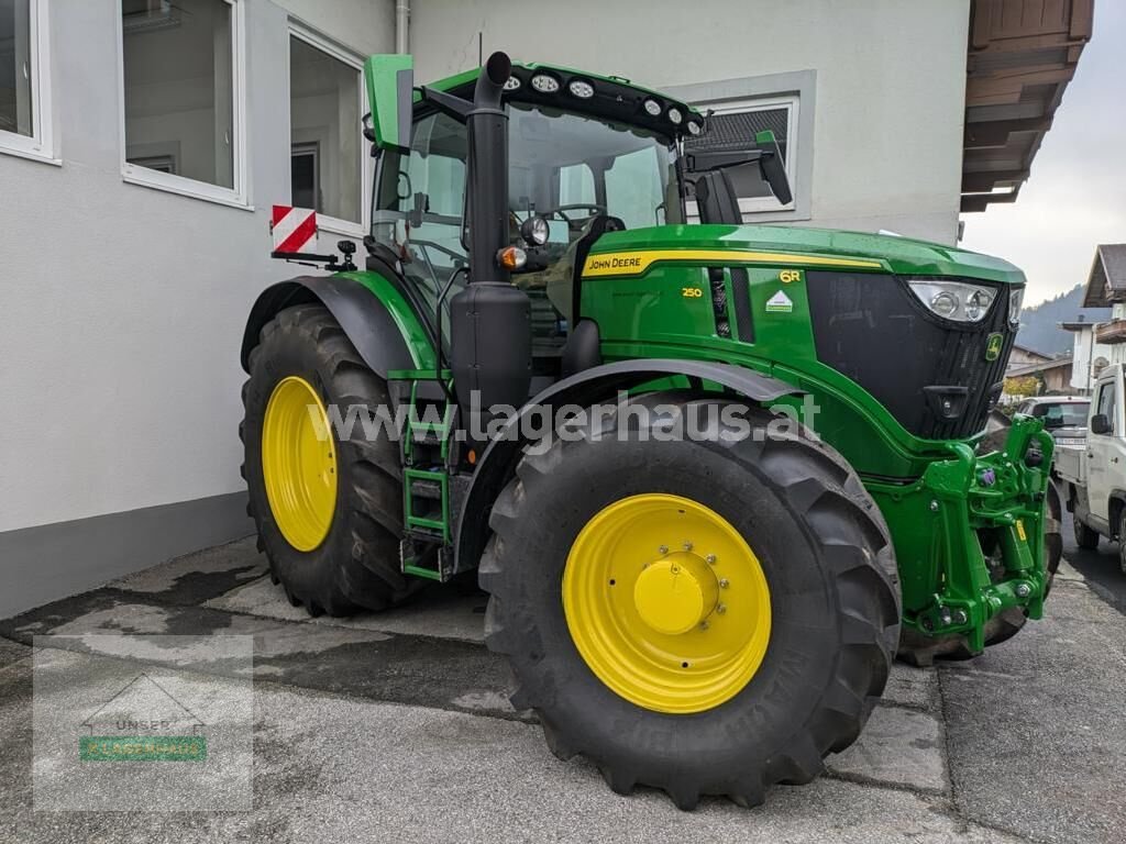 Traktor типа John Deere 6R 250, Vorführmaschine в Schlitters (Фотография 3)