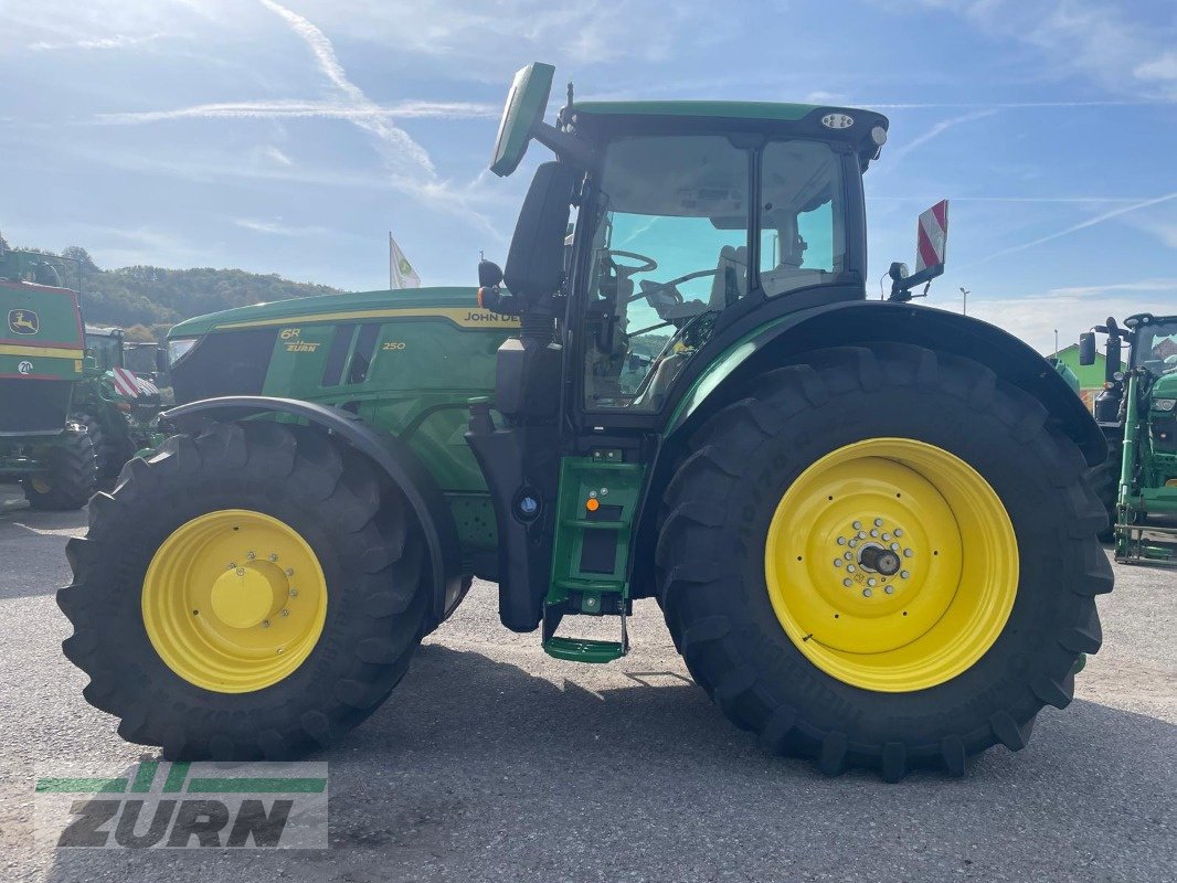 Traktor du type John Deere 6R 250, Gebrauchtmaschine en Schöntal-Westernhausen (Photo 4)