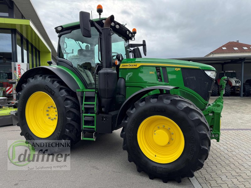 Traktor του τύπου John Deere 6R 250, Gebrauchtmaschine σε Hohentengen (Φωτογραφία 1)