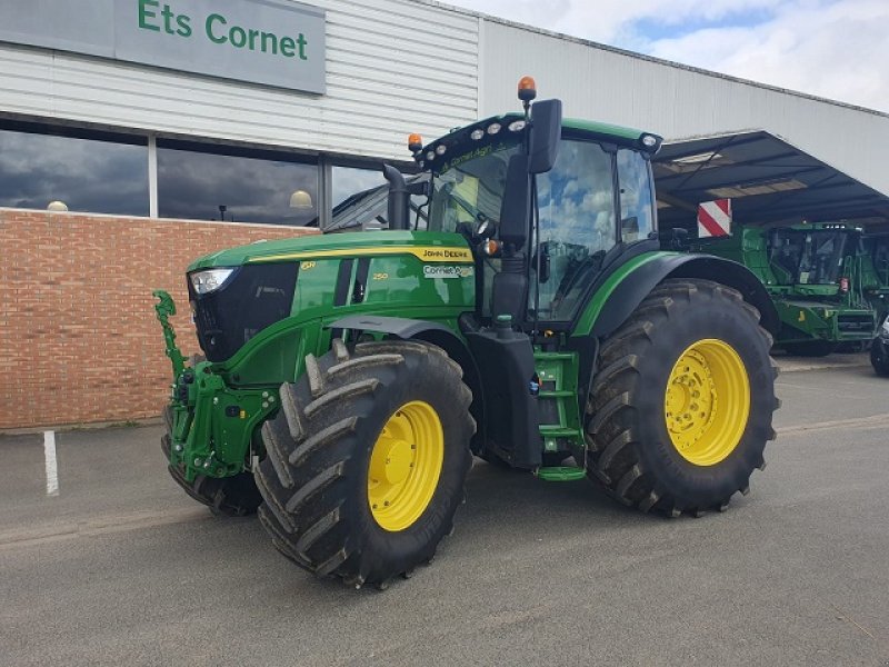 Traktor of the type John Deere 6R 250, Gebrauchtmaschine in PITHIVIERS Cedex