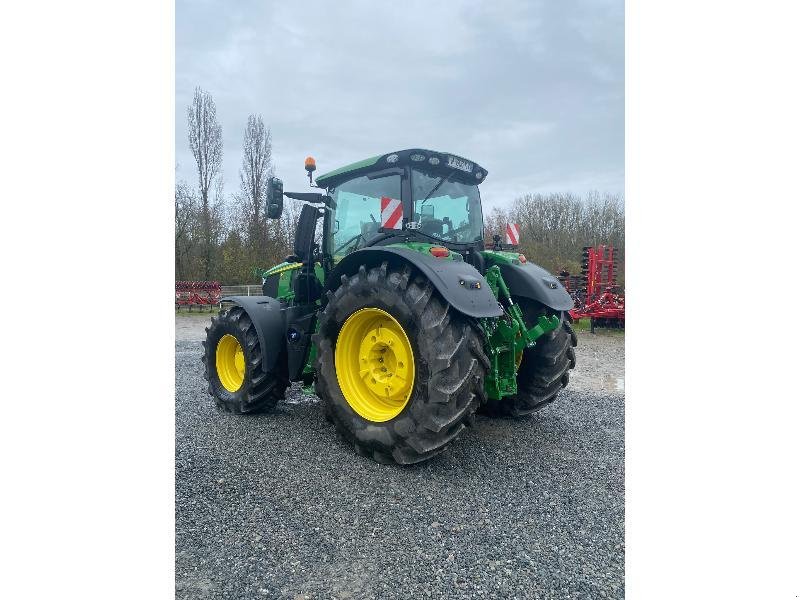 Traktor tipa John Deere 6R 250, Gebrauchtmaschine u LE PONT CHRETIEN (Slika 4)