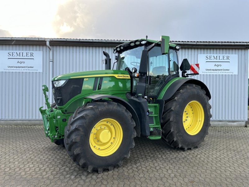 Traktor del tipo John Deere 6R 250, Gebrauchtmaschine en Bramming