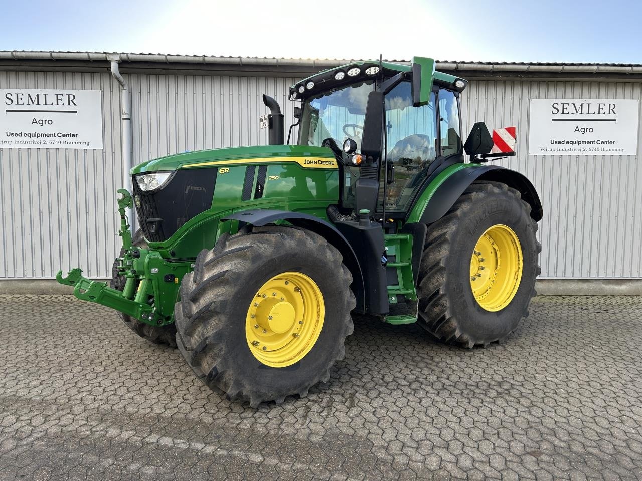 Traktor του τύπου John Deere 6R 250, Gebrauchtmaschine σε Bramming (Φωτογραφία 1)