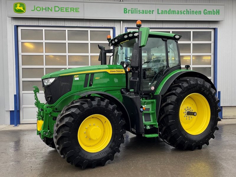 Buy John Deere 6R 250 second-hand and new 