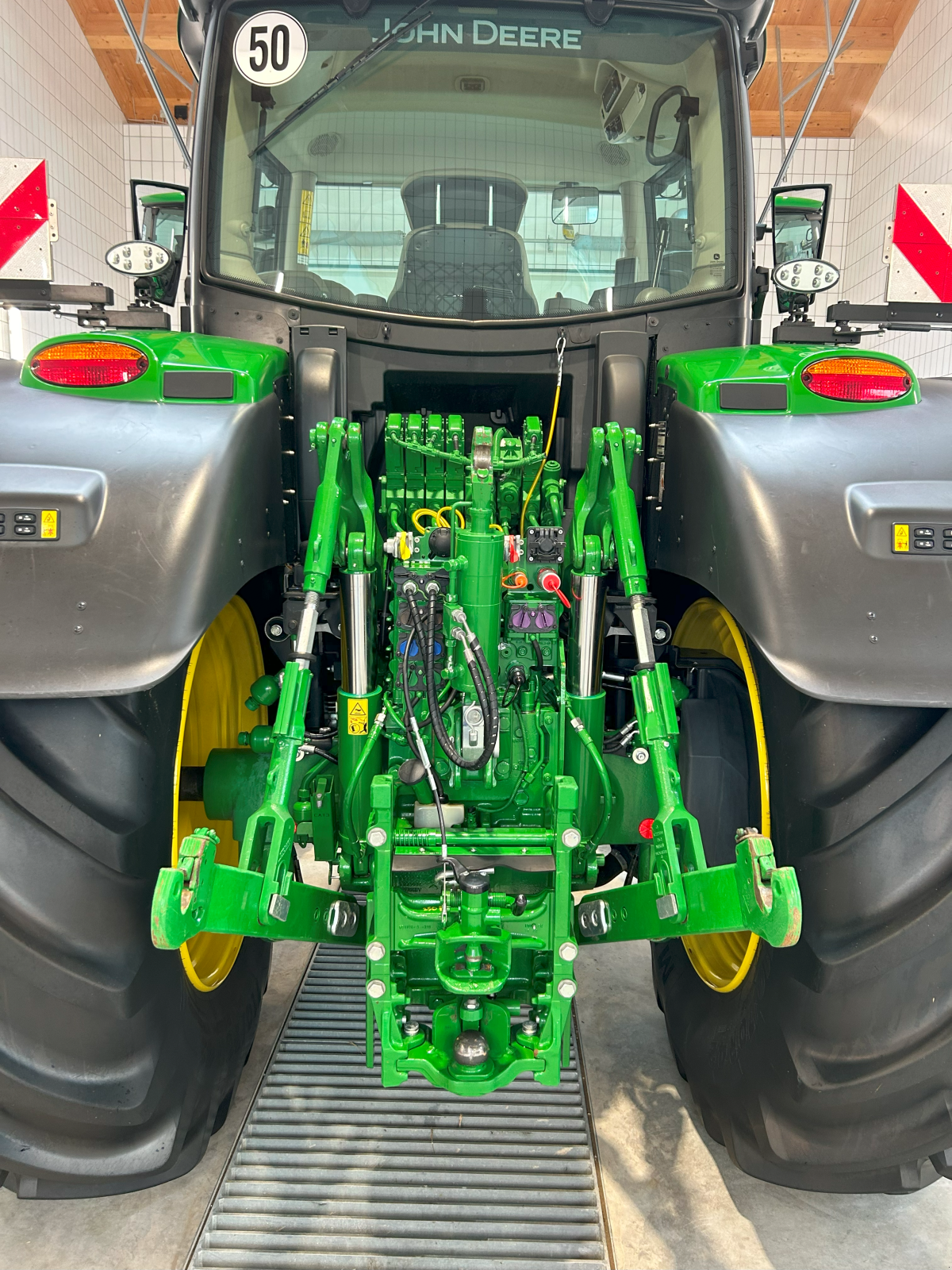 Traktor of the type John Deere 6R 250, Gebrauchtmaschine in Kröning (Picture 11)